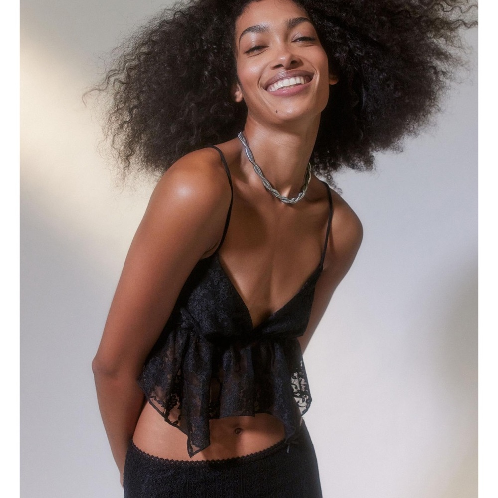 Black lace babydoll crop top - very dainty and in perfect condition